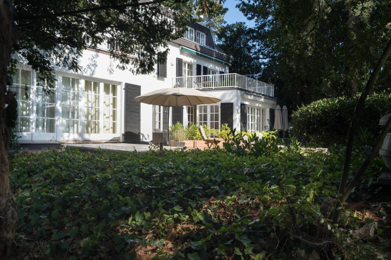 Hotel Villa Im Park Dusseldorf Bagian luar foto